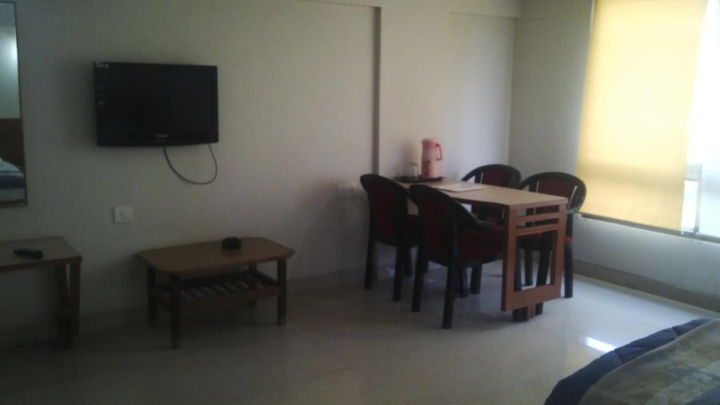 Hotel Abha International Bhuj Exterior photo